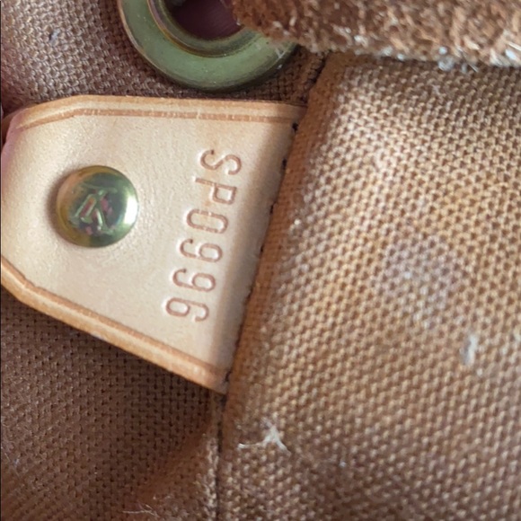 Louis Vuitton montsouris mm mini backpack - Picture 6 of 6